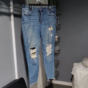 Judy Blue Light Blue Distressed Ankle Jeans